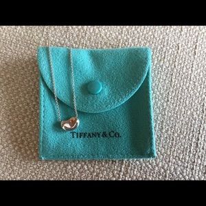 Tiffany & Co. Elsa Peretti Bean necklace